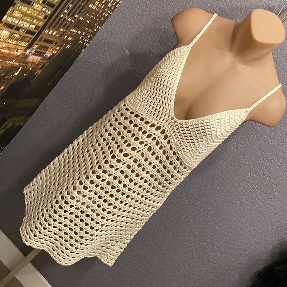 URBAN OUTFITTERS - dress: cream open knit strappy mini w sheer bottom - L - Picture 16 of 16
